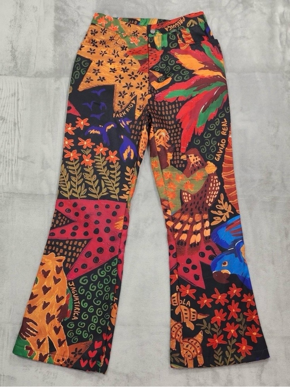 SERIOUSNESS Vibrant Wild Jungle Print Flared Pants Machine Washable Amazonian